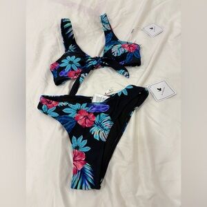 Brand new Kamoni Swimwear / Bikini / swimsuit set size XS